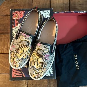 Gucci Slip on Sneakers Authentic Rare Monogram Luxury Tiger GG Limited Edition